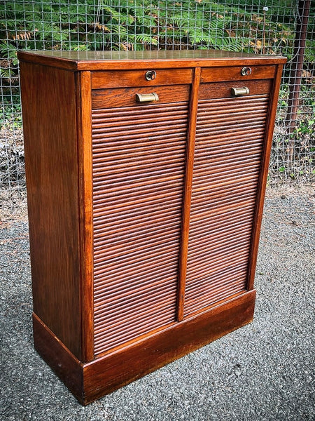 Meuble classeur à rideaux double en placage chêne - Années 40/50