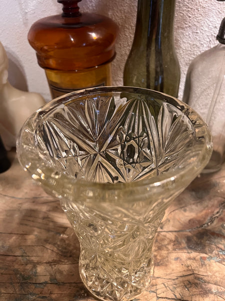 Vase vintage en verre moulé comme ciselé - Années 60