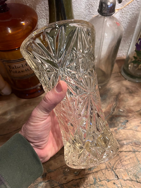 Vase vintage en verre moulé comme ciselé - Années 60