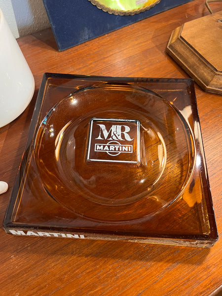 Grand cendrier carré M&R Martini de bistrot vintage en verre brun