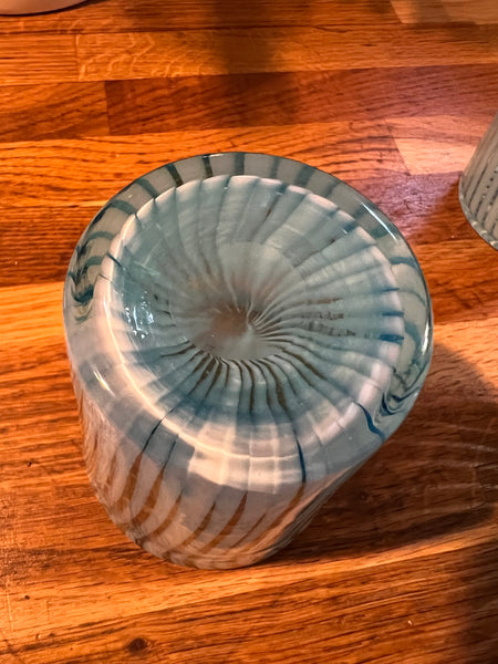 Service de 4 verres et 1 bol vintages en verre soufflé de Murano - Italy - Années 70