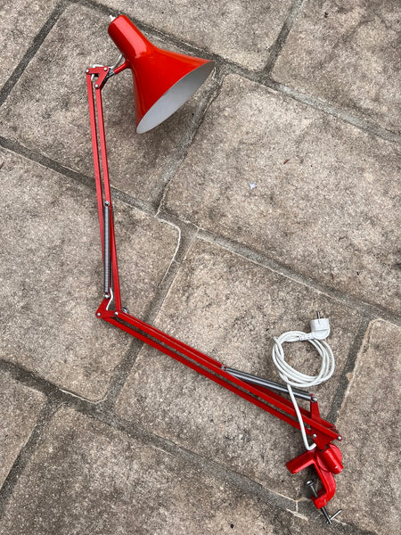 Lampe d'architecte articulée vintage Luxo L1 rouge par Jacob Jacobsen - 1970's