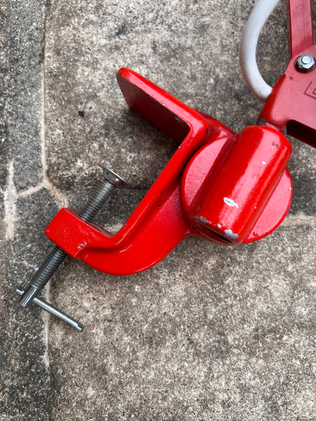 Lampe d'architecte articulée vintage Luxo L1 rouge par Jacob Jacobsen - 1970's