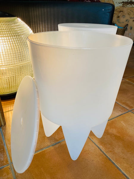 Lot de 2 tabourets Bubu de Philippe Starck XO Design