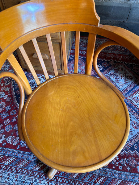 Le Sélectionneur - Brocante - Fauteuil de bureau dit "américain" vintage pivotant Thonet en hêtre clair - Années 50