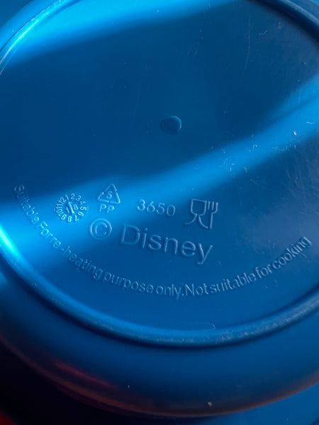 2 assiettes d'enfant en plastique bleu Michey - Disney - 2010