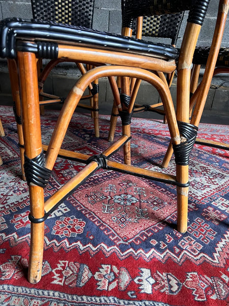 6 chaises vintages de terrasse de bistrot parisien en rotin