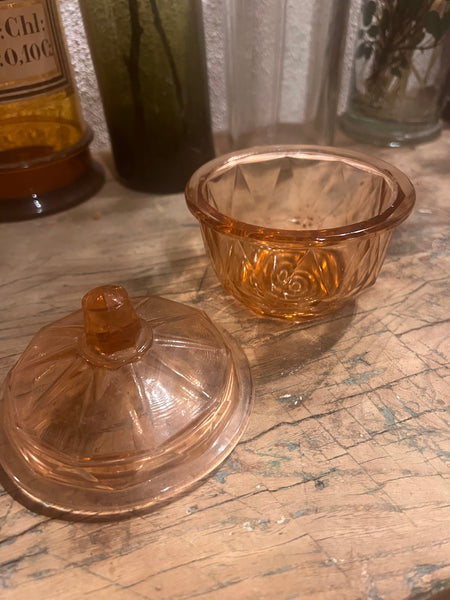 Bonbonnière / sucrier vintage en verre rose dit rosaline - Made in France - Années 50