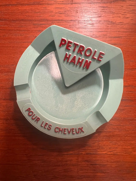 Cendrier publicitaire vintage Petrole Hahn en plastique vert - Années 60