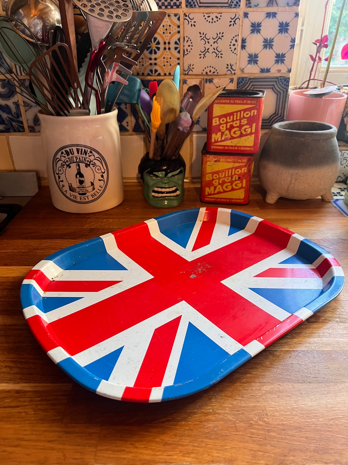 Plateau de service vintage Union Jack en métal - I was Lord Kitchener's Valet - London - Années 70