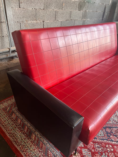 Canapé convertible vintage Daybed des années 60 en skaï rouge et noir