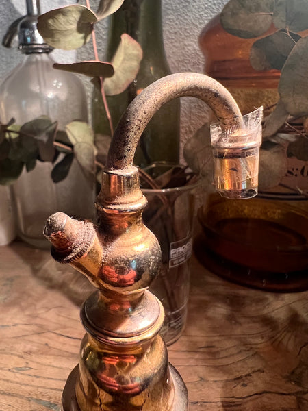 Vaporisateur / atomiseur à parfum vintage en cristal peint à la main "Lam" incomplet