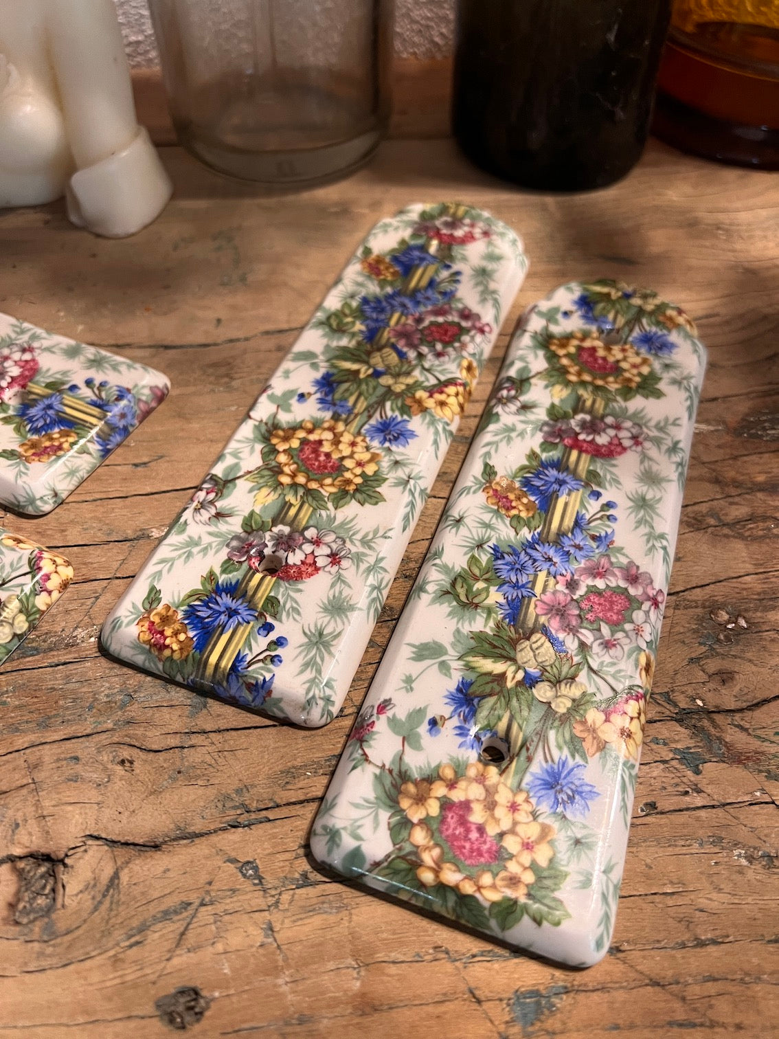 2 plaques de propreté de porte vintages en porcelaine de Paris - France - Années 60