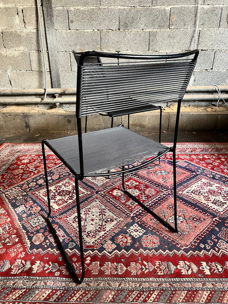 Lot de 2 chaises noires Spaghetti par Giandomenico Belotti pour Alias - Italie - 1980