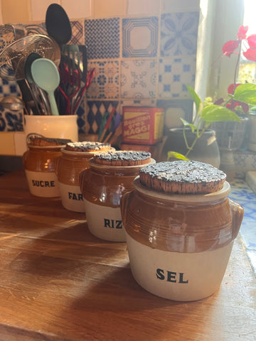 Lot de 4 pots de cuisine vintages en grès bicolore et bouchons en liège - LML Made in France