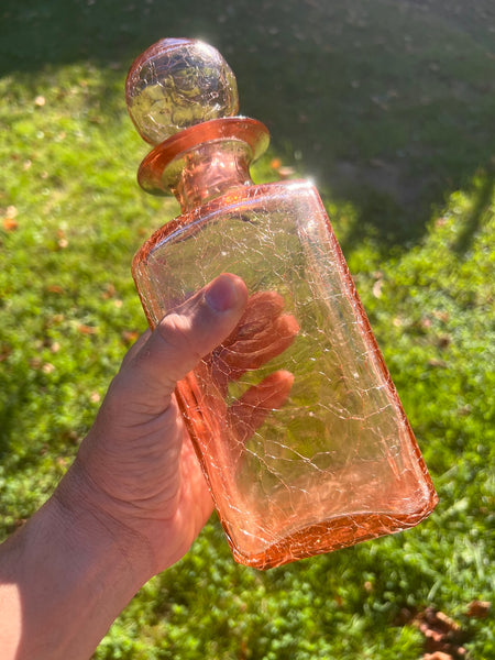 Carafe / flacon vintage en craqueline rose (verre craquelé) - Années 70