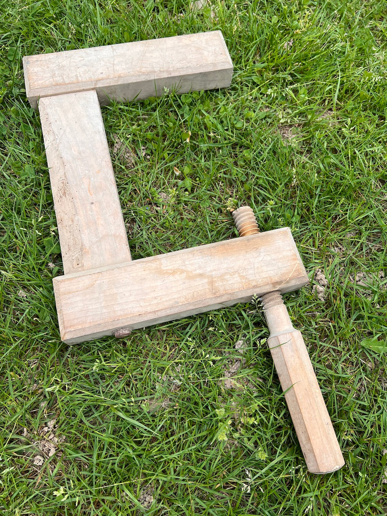 ANCIEN SERRE-JOINTS EN bois - outil de menuisier EUR 15,00 - FR ANCIEN SERRE-JOINTS EN bois - outil de menuisier EUR 15,00 - FR