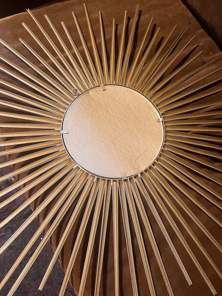 Miroir Soleil Vintage 1950s | Bois Doré Double Rayon Œil de Sorcière | Décor Mural Baroque Régence - Canada Miroir Soleil Vintage 1950s | Bois Doré Double Rayon Œil de Sorcière | Décor Mural Baroque Régence - Canada