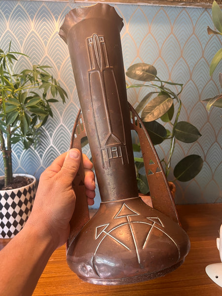 Vase en cuivre / laiton vintage fait à partir d'obus Art Nouveau - Allemagne - 1910