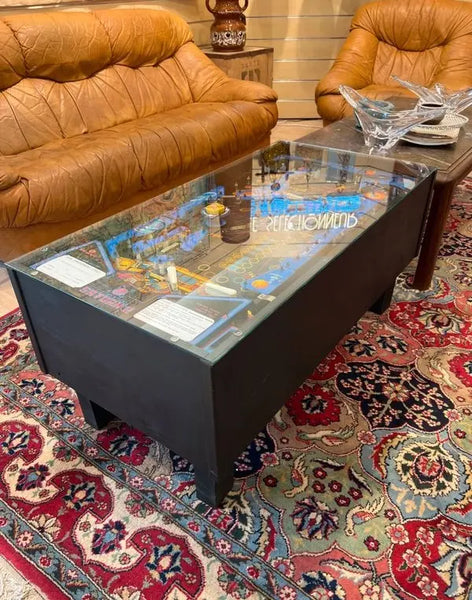 Table basse flipper Saturn 2 Bell Games customisée
