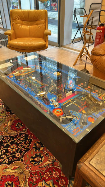 Table basse flipper Saturn 2 Bell Games customisée