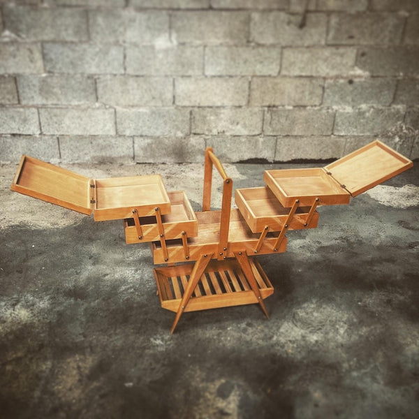 Travailleuse vintage restaurée au style scandinave - Années 60/70