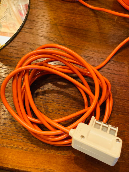 Téléphone vintage Socotel S63 à cadran orange