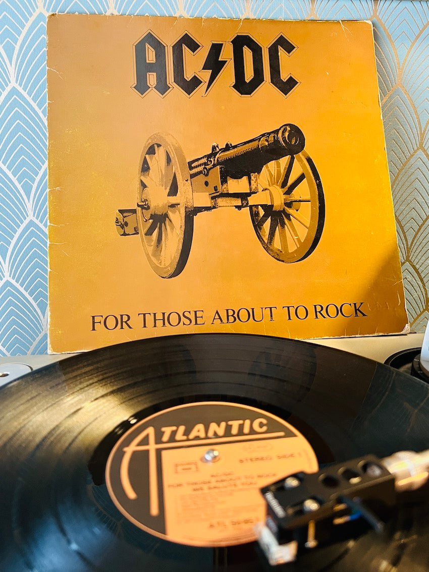 Vinyle 33 tours ACDC "For those about to rock" - 1981