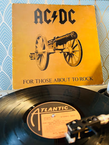 Vinyle 33 tours ACDC "For those about to rock" - 1981