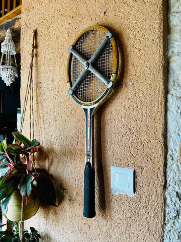 Raquette de tennis vintage en bois Snauwaert The Chief avec tendeur Zephyr