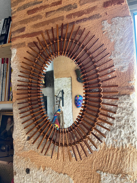 Miroir soleil vintage ovale en rotin - Hauteur 60cm