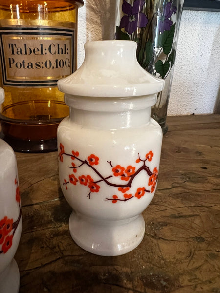 2 petits pots Ariel vintages en verre opaline blanc style apothicaire - Belgium