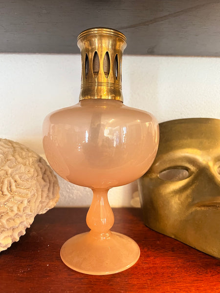 Lampe Berger vintage en verre opaline rose