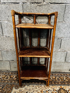 Petite étagère vintage en rotin et bois