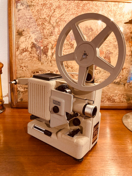 Projecteur vintage EUMIG P8 8mm et sa boite