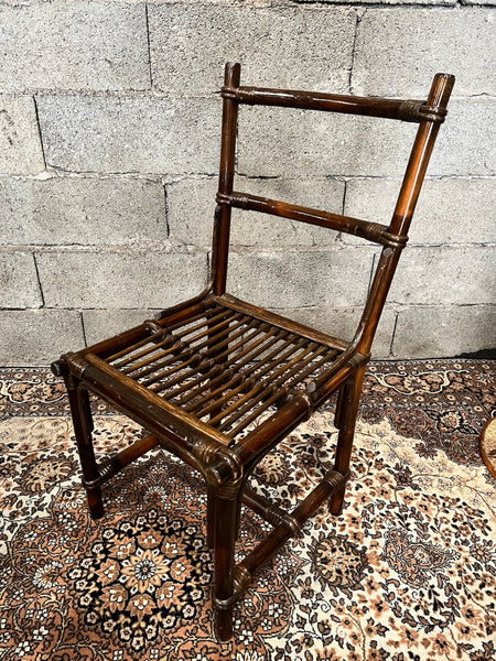 6 chaises vintages en rotin verni marron foncé