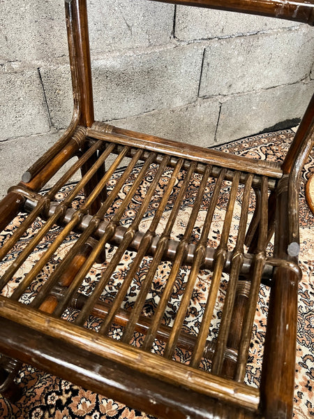 6 chaises vintages en rotin verni marron foncé