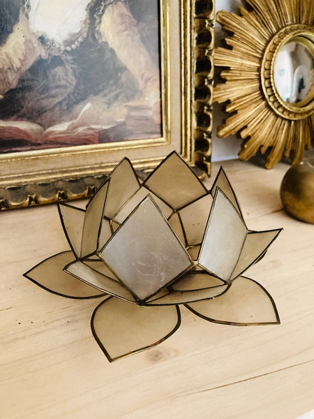 Bougeoir vintage lotus en nacre et laiton - Made in Philippines