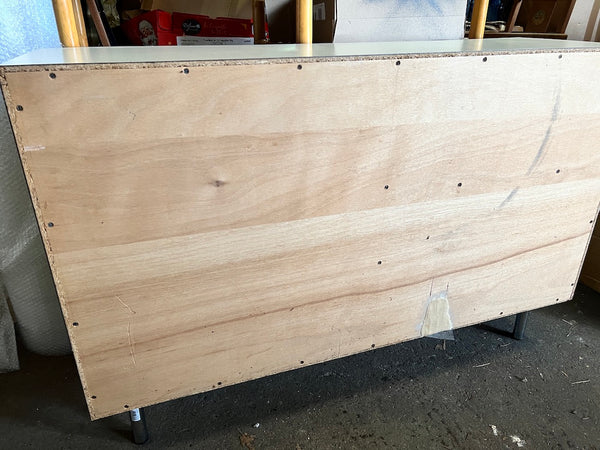 Meuble HIFI enfilade au style scandinave en placage de palissandre