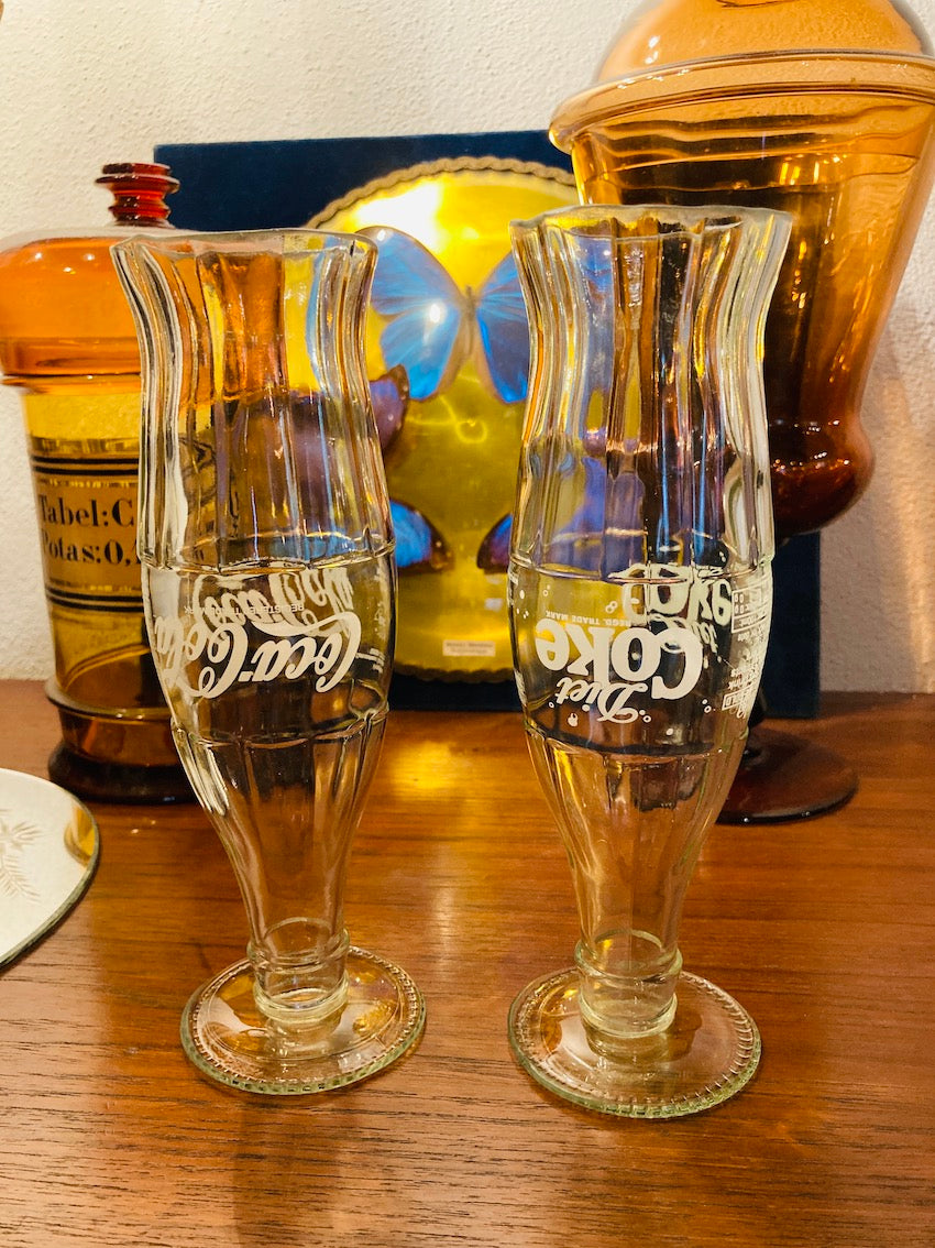 Lot de 2 bouteilles de Coca-Cola customisées en flûtes à champagne