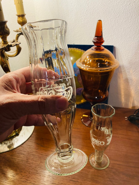 Lot de 2 bouteilles de Coca-Cola customisées en flûtes à champagne