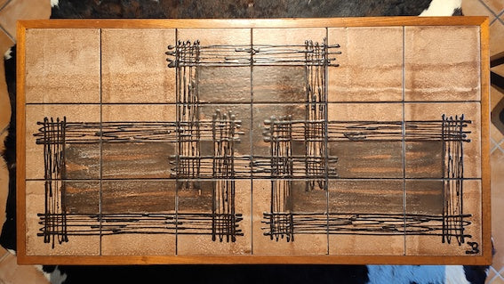 Table basse teck et carreaux de céramique Trioh Danemark 1982 - Le Sélectionneur - Brocante en ligne