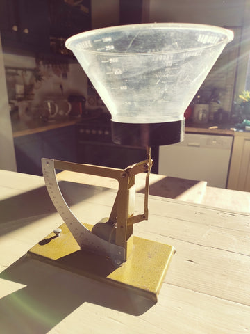 Balance de précision pour la cuisine Posso - Années 80 - Le Sélectionneur - Brocante en ligne