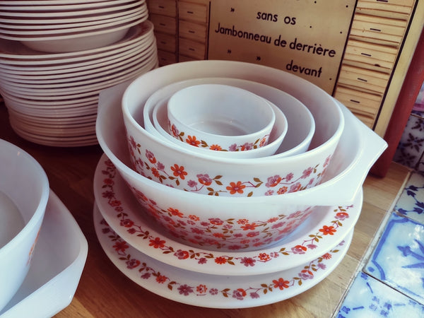 Service Arcopal vintage 57 pièces complet - Le Sélectionneur - Brocante en ligne