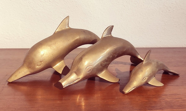 Lot de 3 dauphins vintages en laiton - Le Sélectionneur - Brocante en ligne