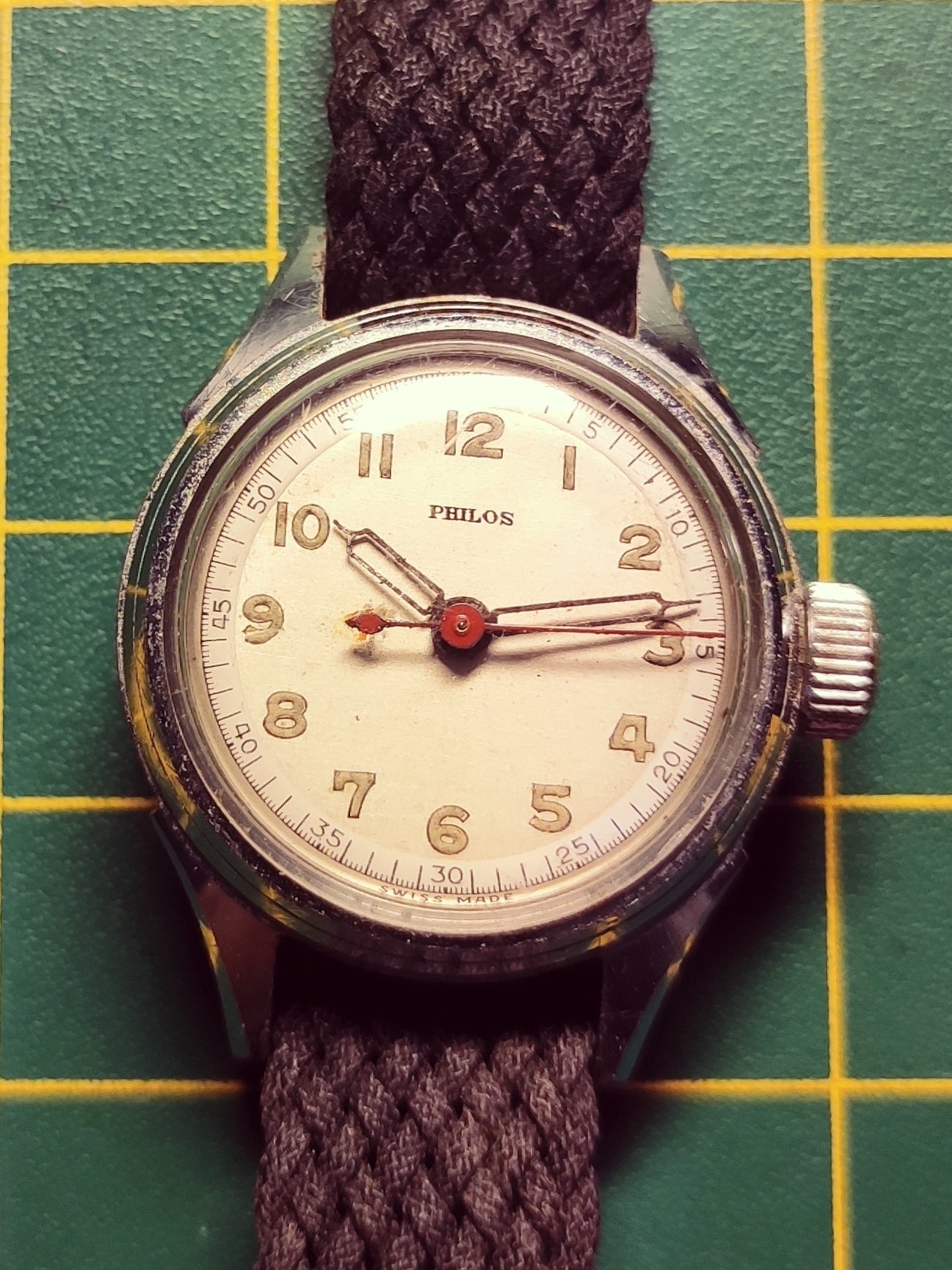 Montre mécanique femme Philos - Années 50 - Le Sélectionneur - Brocante en ligne