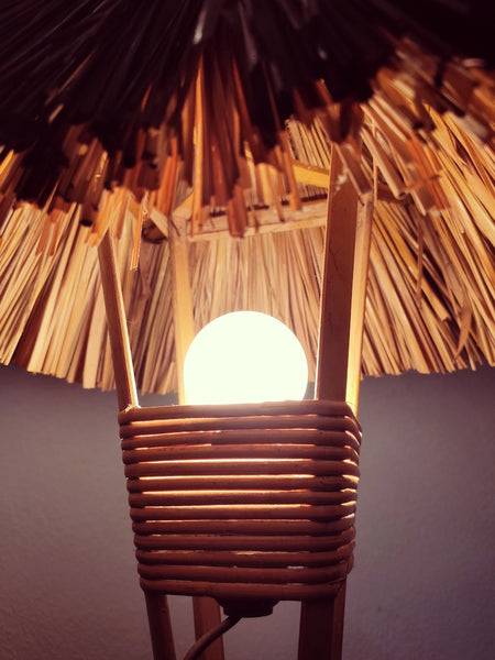 Lampadaire vintage en bambou, paille et rotin - Le Sélectionneur - Brocante en ligne