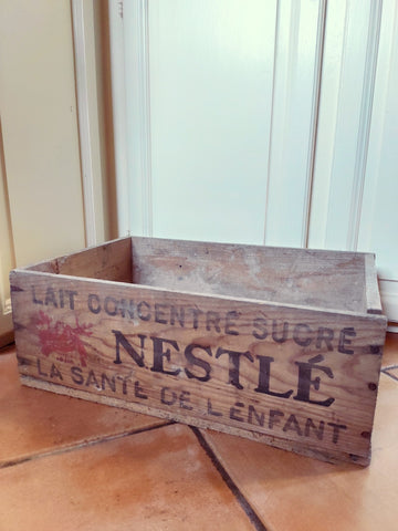 Caisse en bois vintage Lait concentré sucré Nestlé