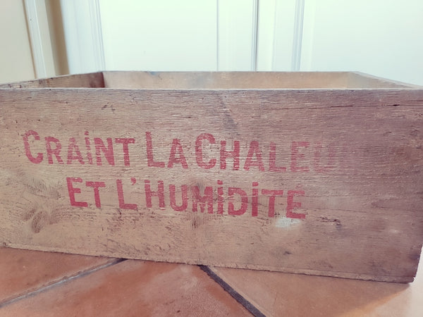 Caisse en bois vintage Lait concentré sucré Nestlé