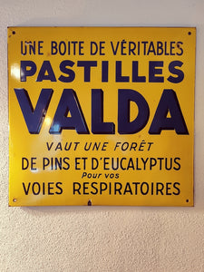 Plaque émaillée vintage Pastilles Valda